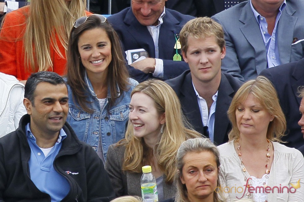 Pippa Middleton con George Percy en el Torneo Queen's de Londres