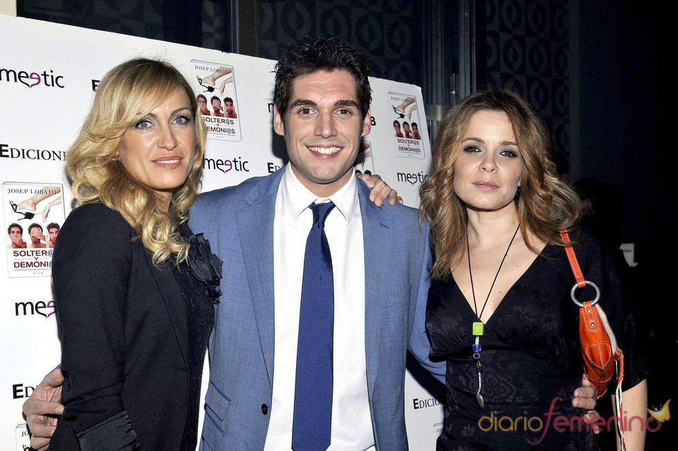 Josep Lobató con Luján Argüelles y Carme Chaparro
