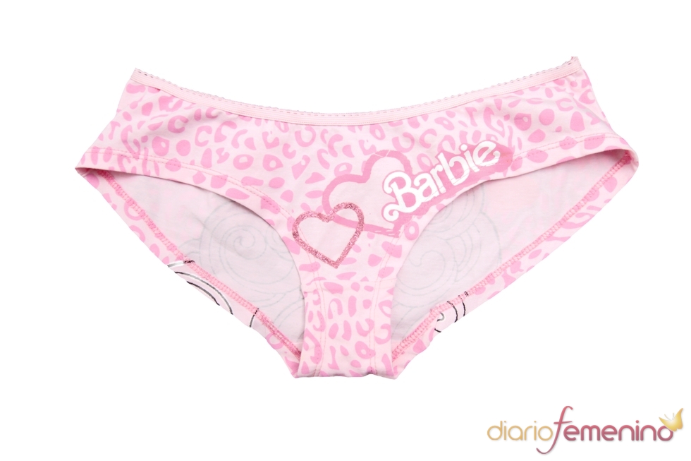 Braguita de Blanco con el logo de Barbie