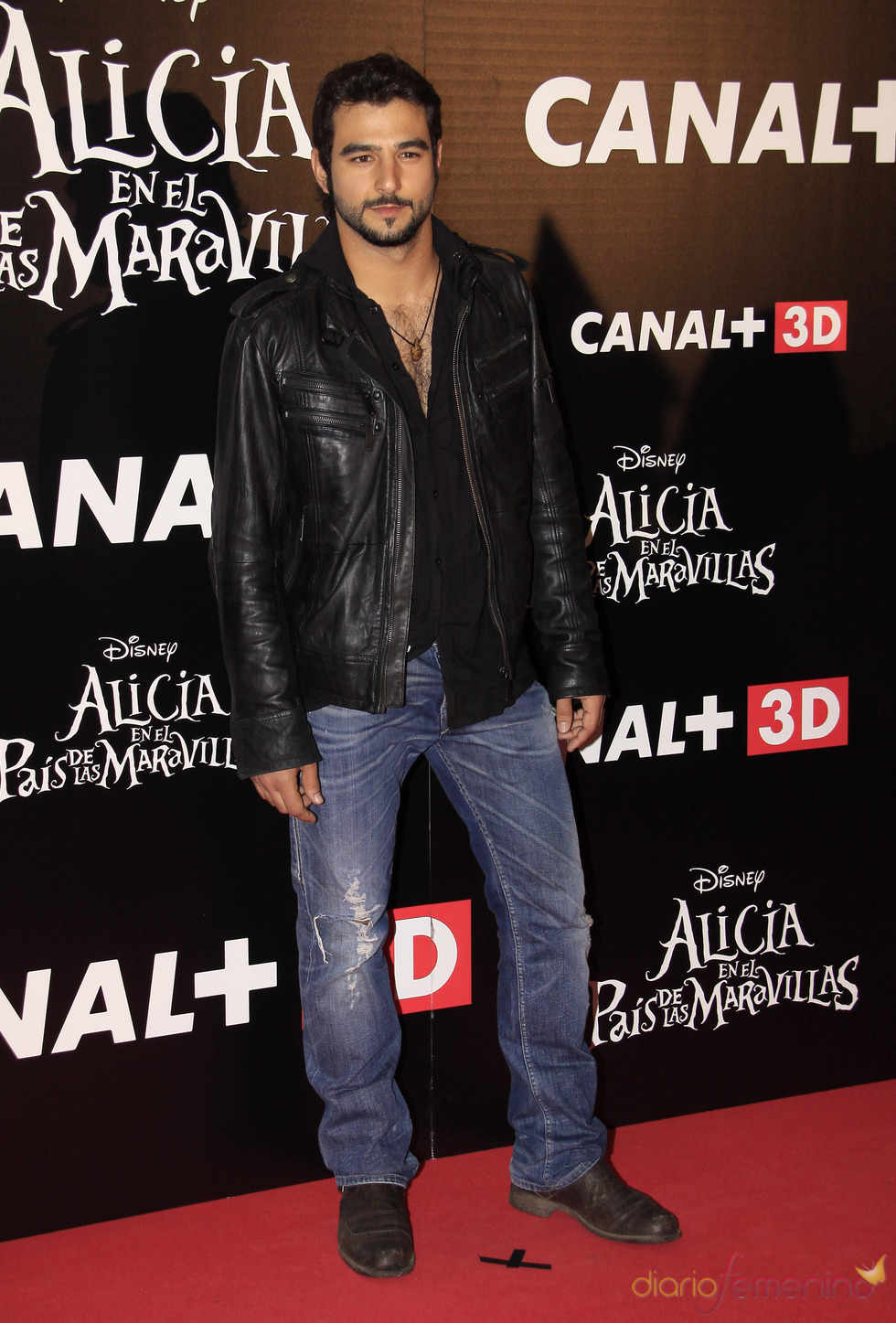 Antonio Velázquez en el estreno de 'Alicia en el país de las maravillas'
