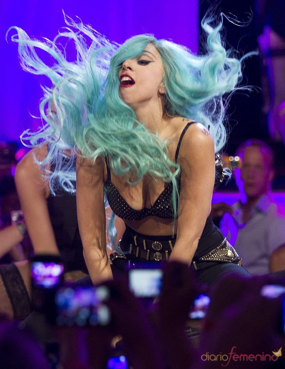 Lady Gaga durante su actuación en los MuchMusic Video Awards 2011