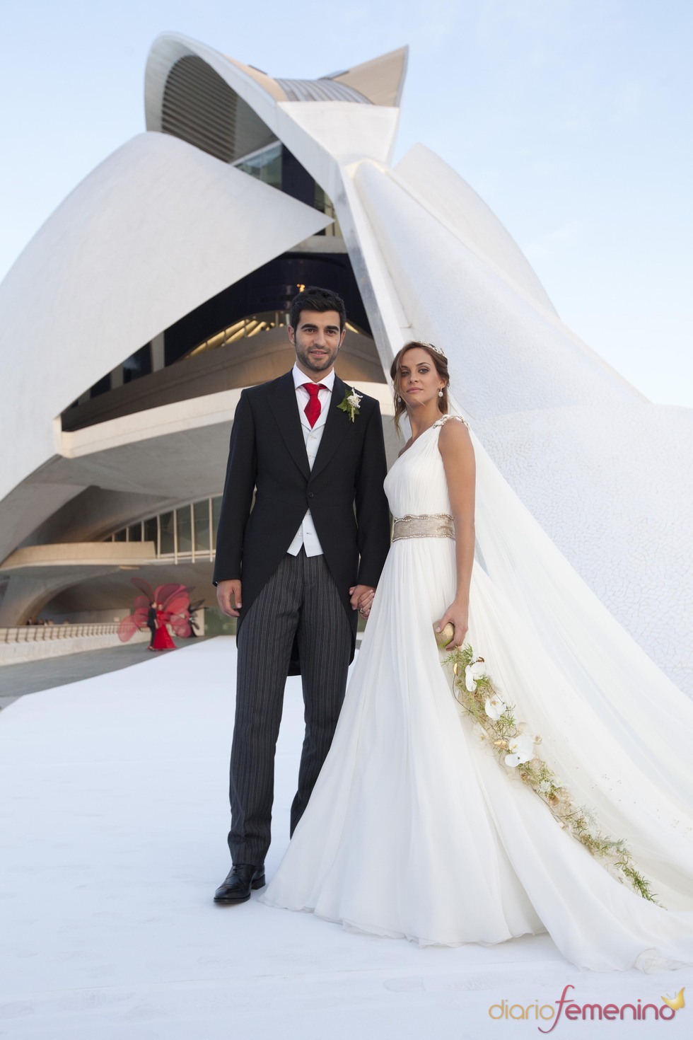 Raúl Albiol se casa con su novia Alicia Roig en Valencia