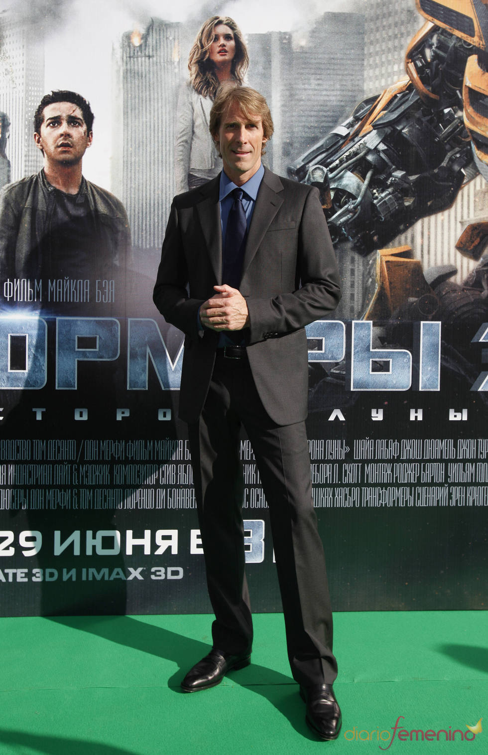 Michael Bay en el photocall de la premier de 'Transformers 3' en Moscú