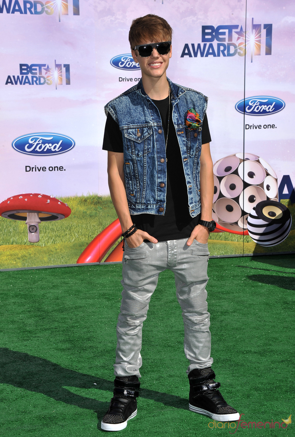 Justin Bieber a su llegada a los premios BET Awards 2011 Justin Bieber a su llegada a los premios BET Awards 2011