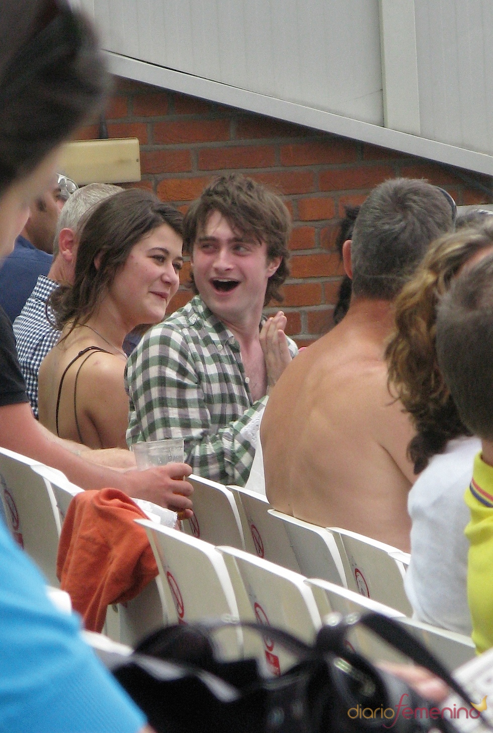 Daniel Radcliffe y Oliva Uniacke pillados juntos en julio de 2010