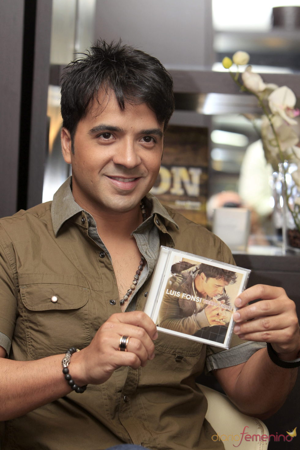 Luis Fonsi presenta 'Tierra firme' en Madrid