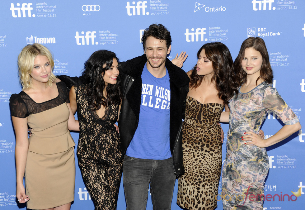 Las protagonistas de Spring Breakers posan durante la presentación en ...
