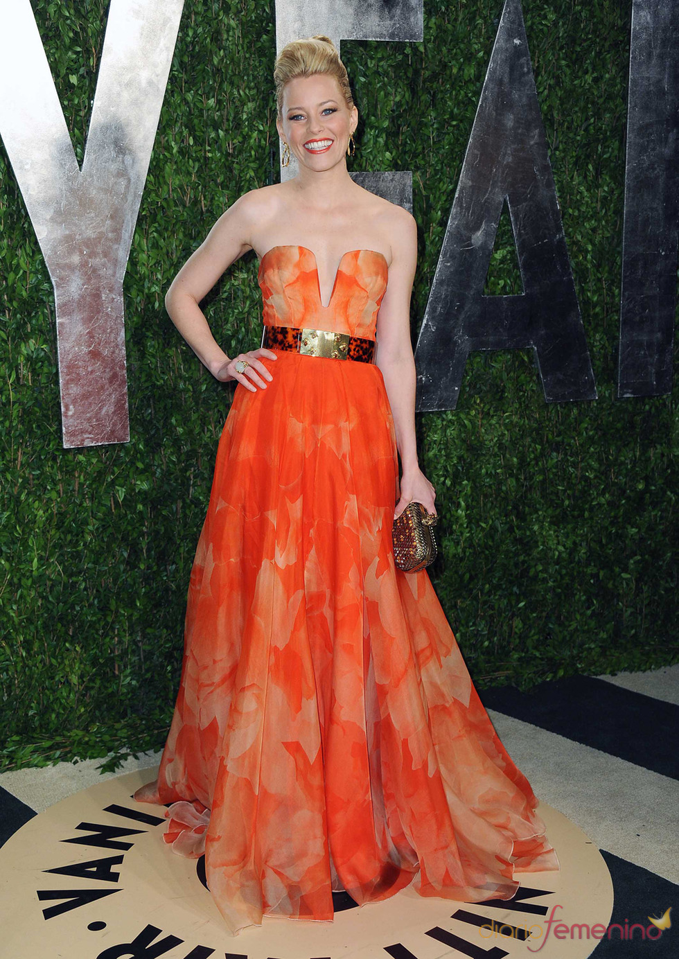 Elizabeth Banks en la fiesta de Vanity celebrada tras los Oscar 2013