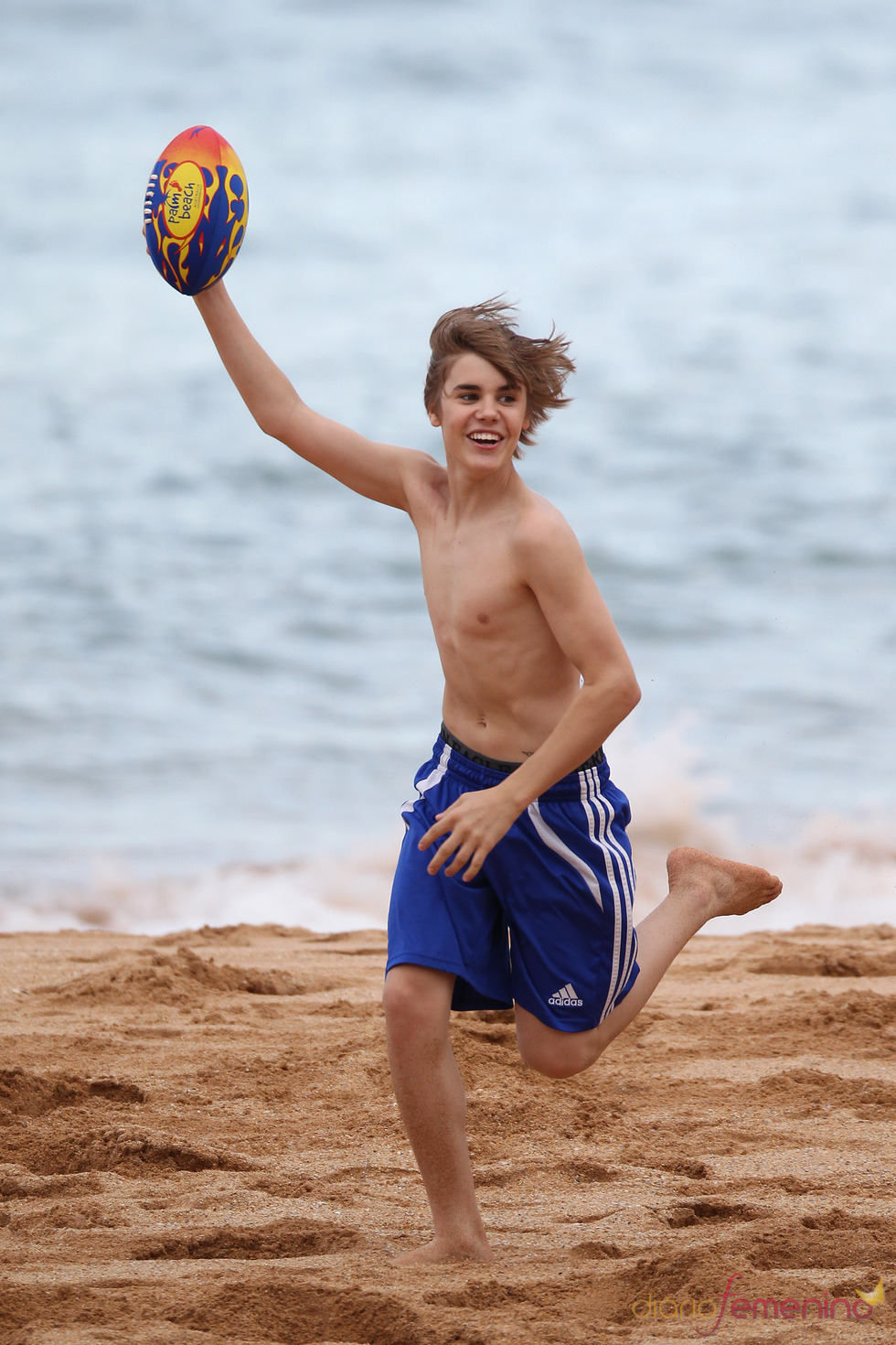 Justin Bieber atrapa el balón