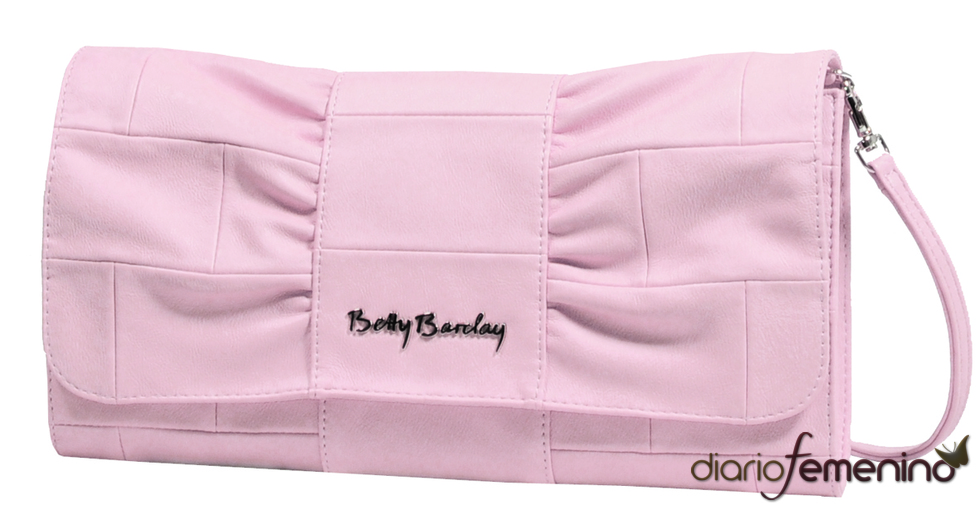 Clutch rosa de Betty Barclay