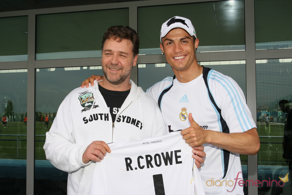 Russell Crowe conoce a Cristiano Ronaldo