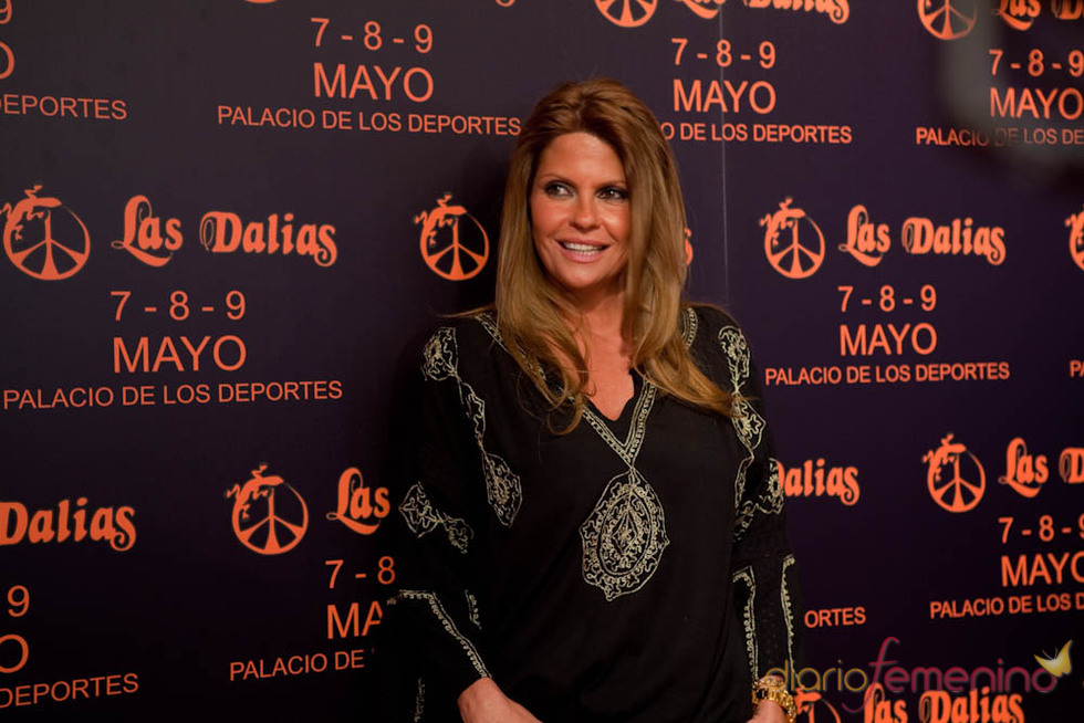 Makoke Matamoros da la bienvenida al mercadillo de Las Dalias