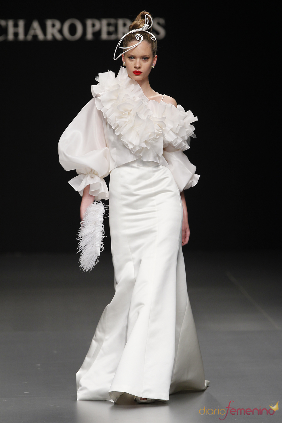 Desfile de Charo Peres en Cibeles Novias 2010
