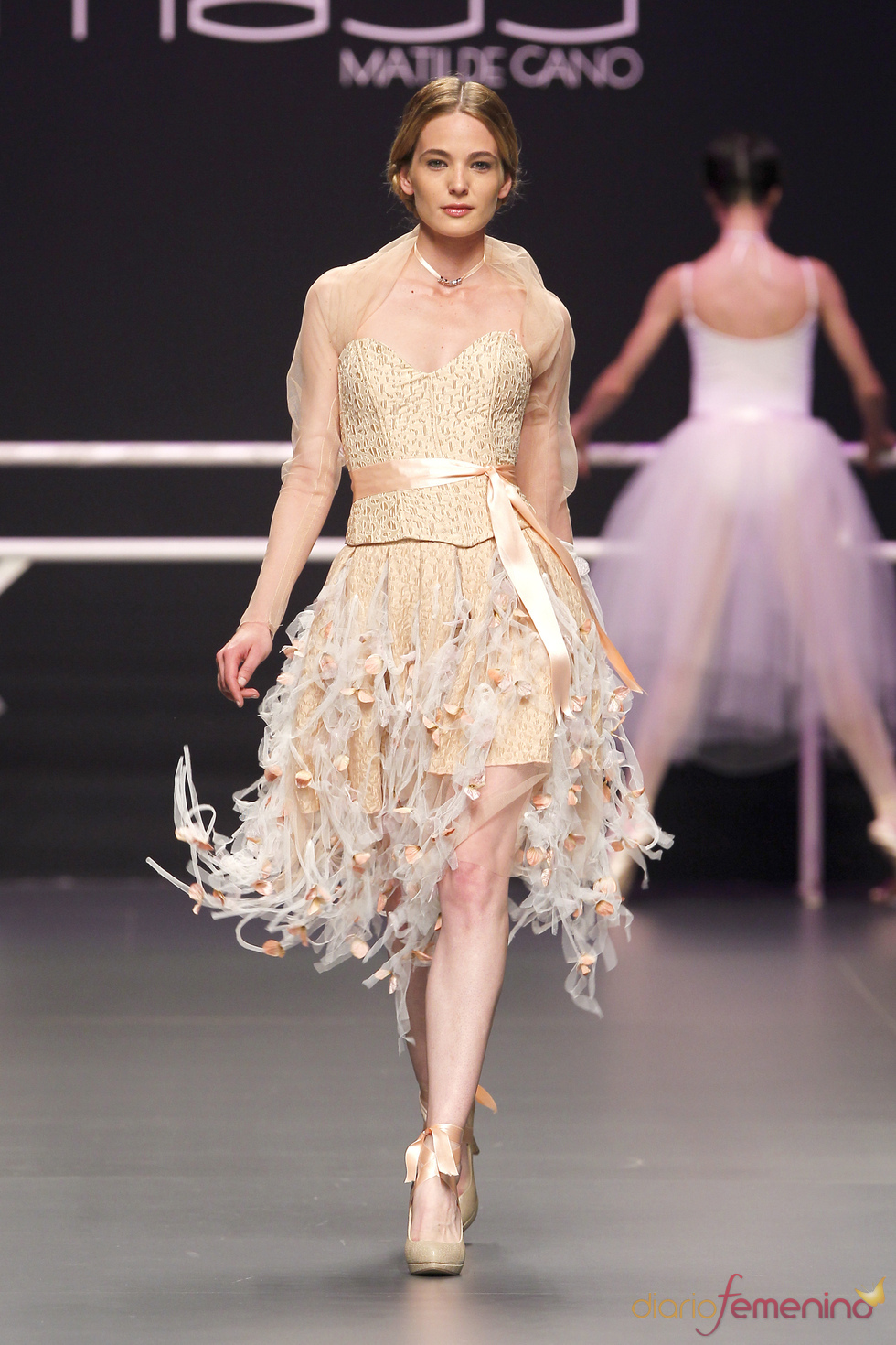 Modelo de la colección Mass de Matilde Cano
