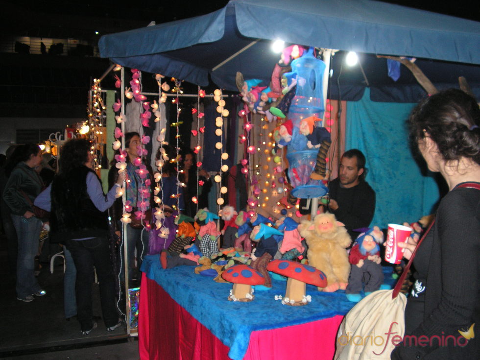 Luz y color en el mercadillo de Las Dalias en Madrid