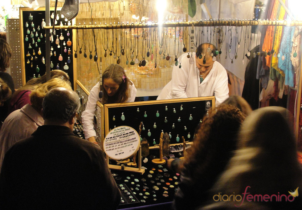 El público madrileño no faltó al mercadillo Las Dalias