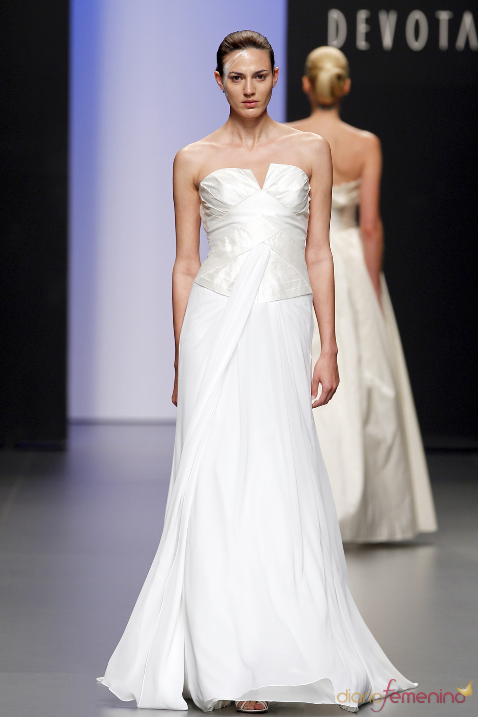 Devota&Lomba presenta colección en Cibeles Novias 2010