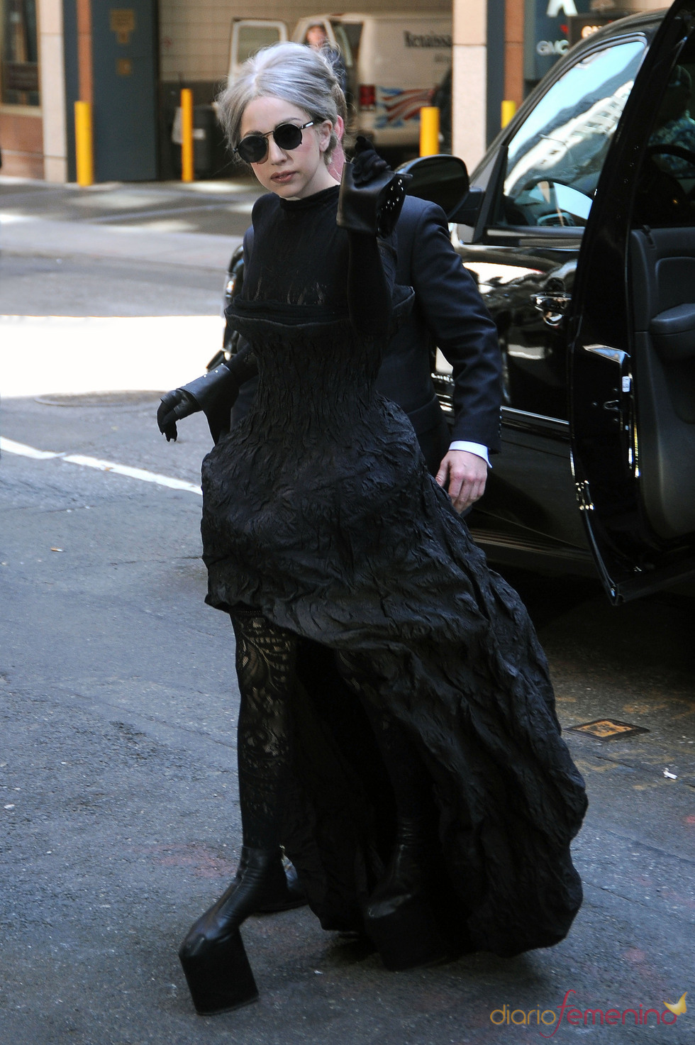 El 'look abuela' de Lady Gaga