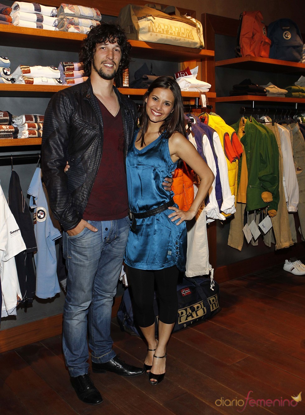 Virginia Carmona y Jordi Rosselló con la firma Napapijri