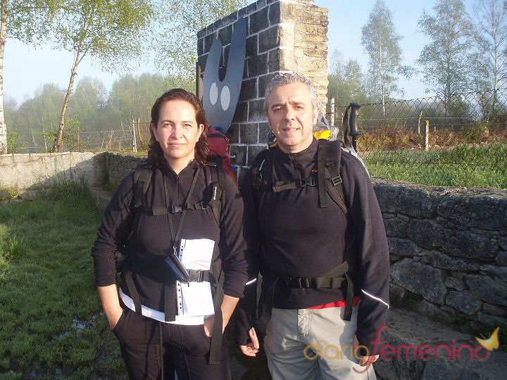 Marido y mujer juntos en el Camino de Santiago