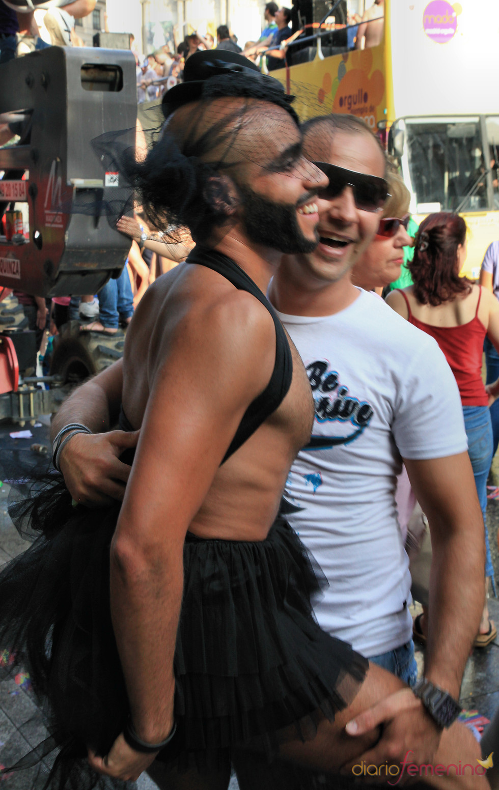 Hombre con tutú en el Orgullo Gay 2010