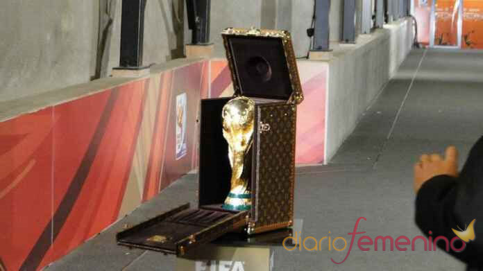 La Copa del Mundo ya está esperando a España o Holanda en el estadio