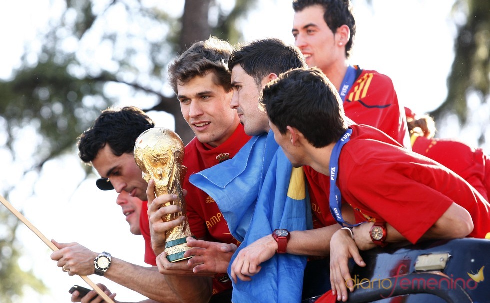 La selección española celebra con los aficionados la Copa del Mundo