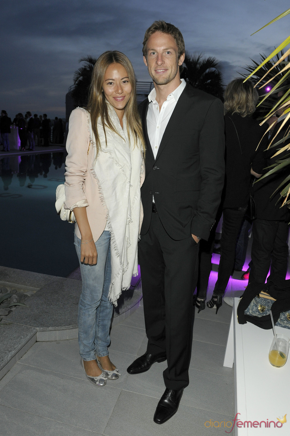 El piloto de Fórmula 1 Jenson Button retoma su relación con Jessica Michibata