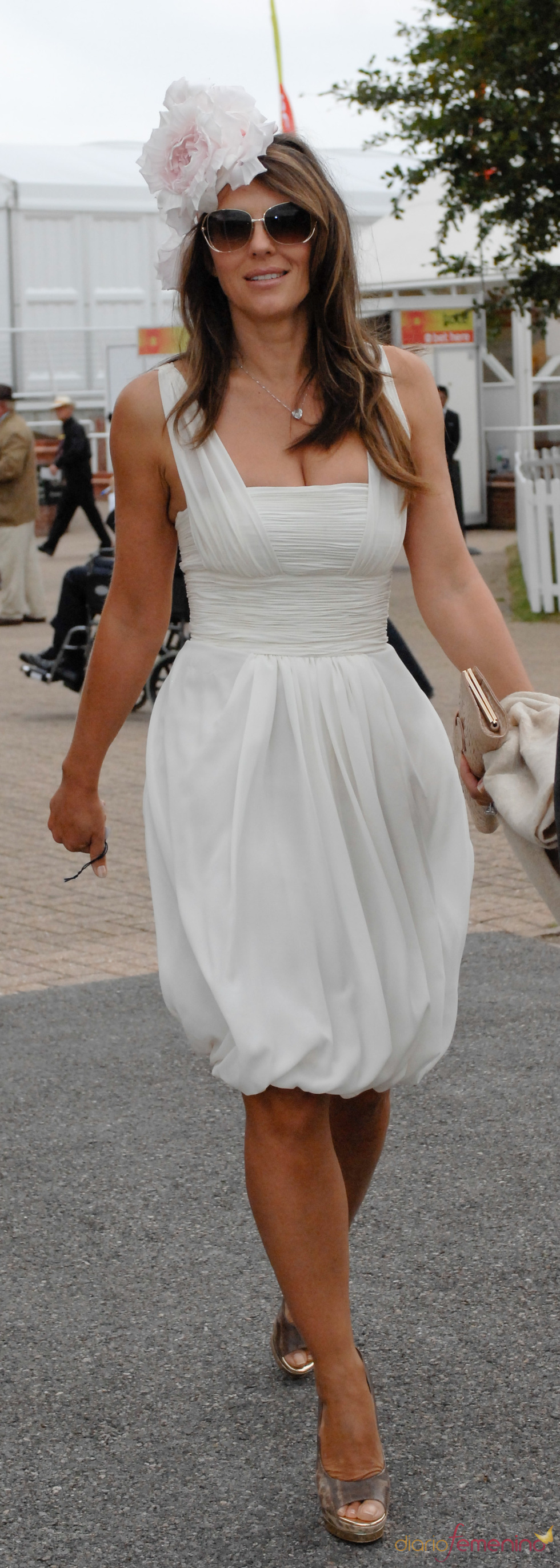 Liz Hurley en el Glorious Goodwood