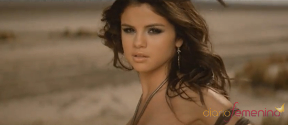 'A Year Without Rain', clip de Selena Gomez