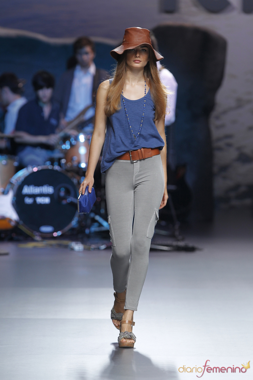 Pantalón pitillo con bolsillos de TCN para la Madrid Fashion Week