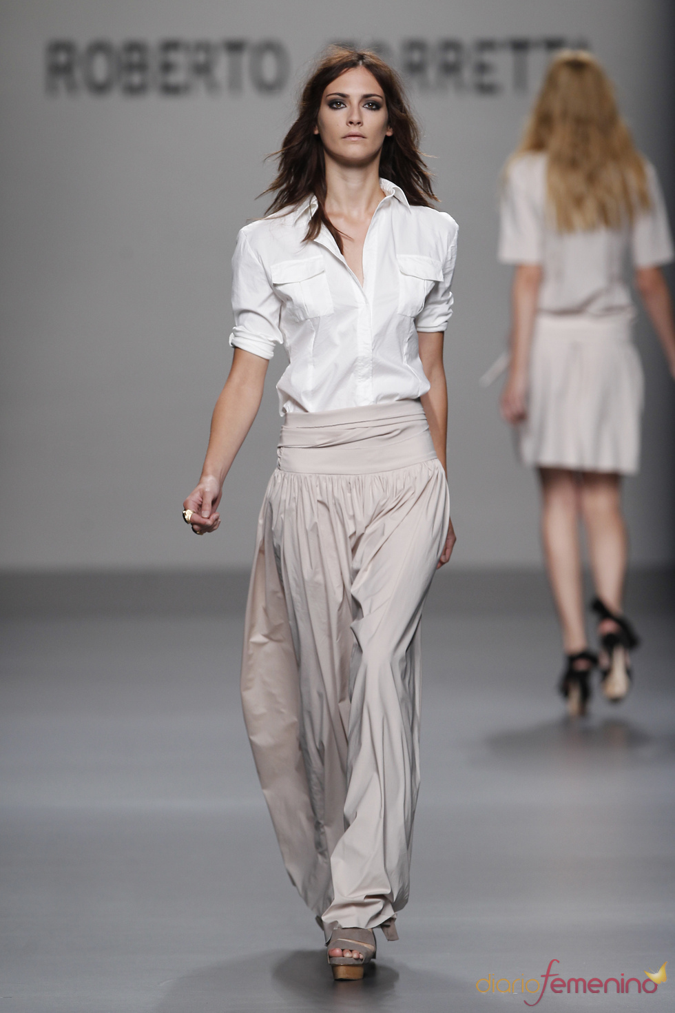Cibeles Madrid Fashion Week 09-2010: Roberto Torretta