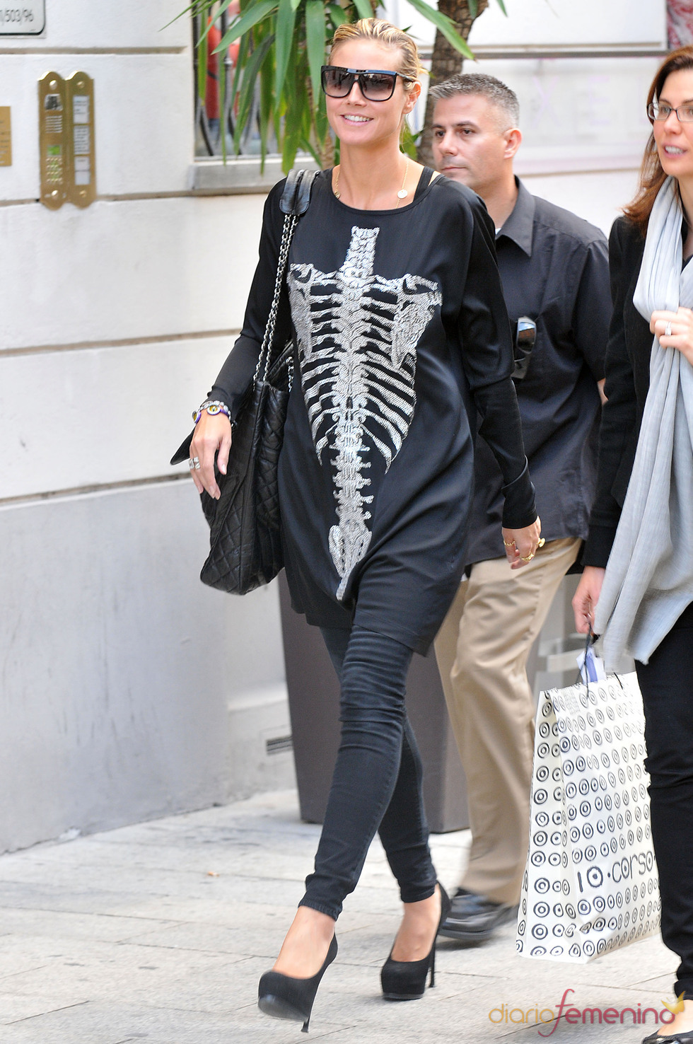 Heidi Klum y su look esquelético