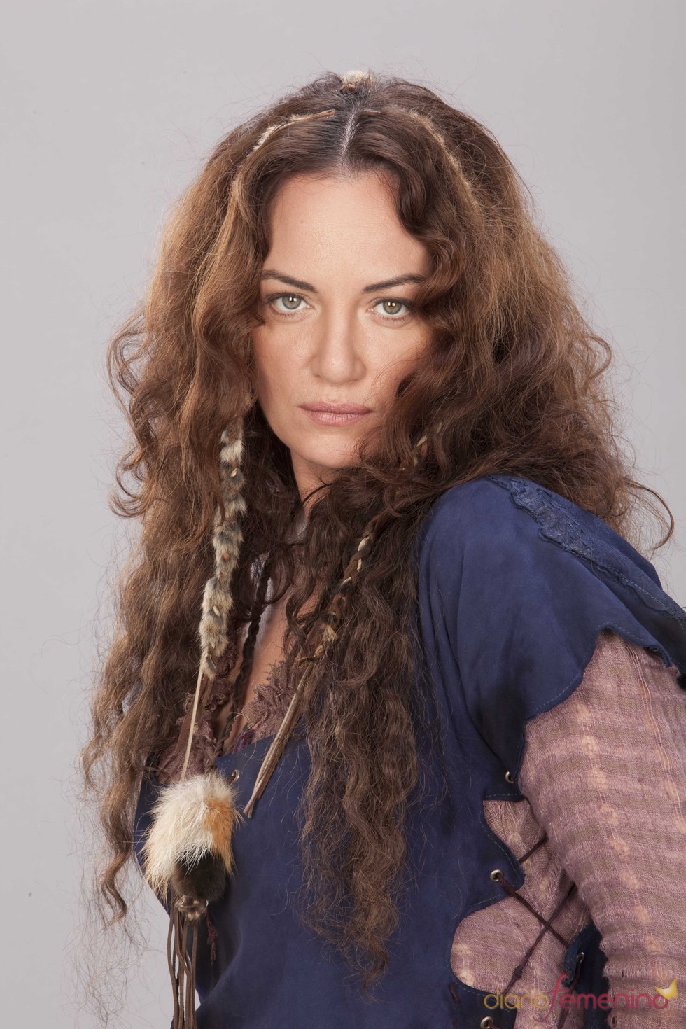 Natalia Woerner es Ellen en 'Los pilares de la Tierra'
