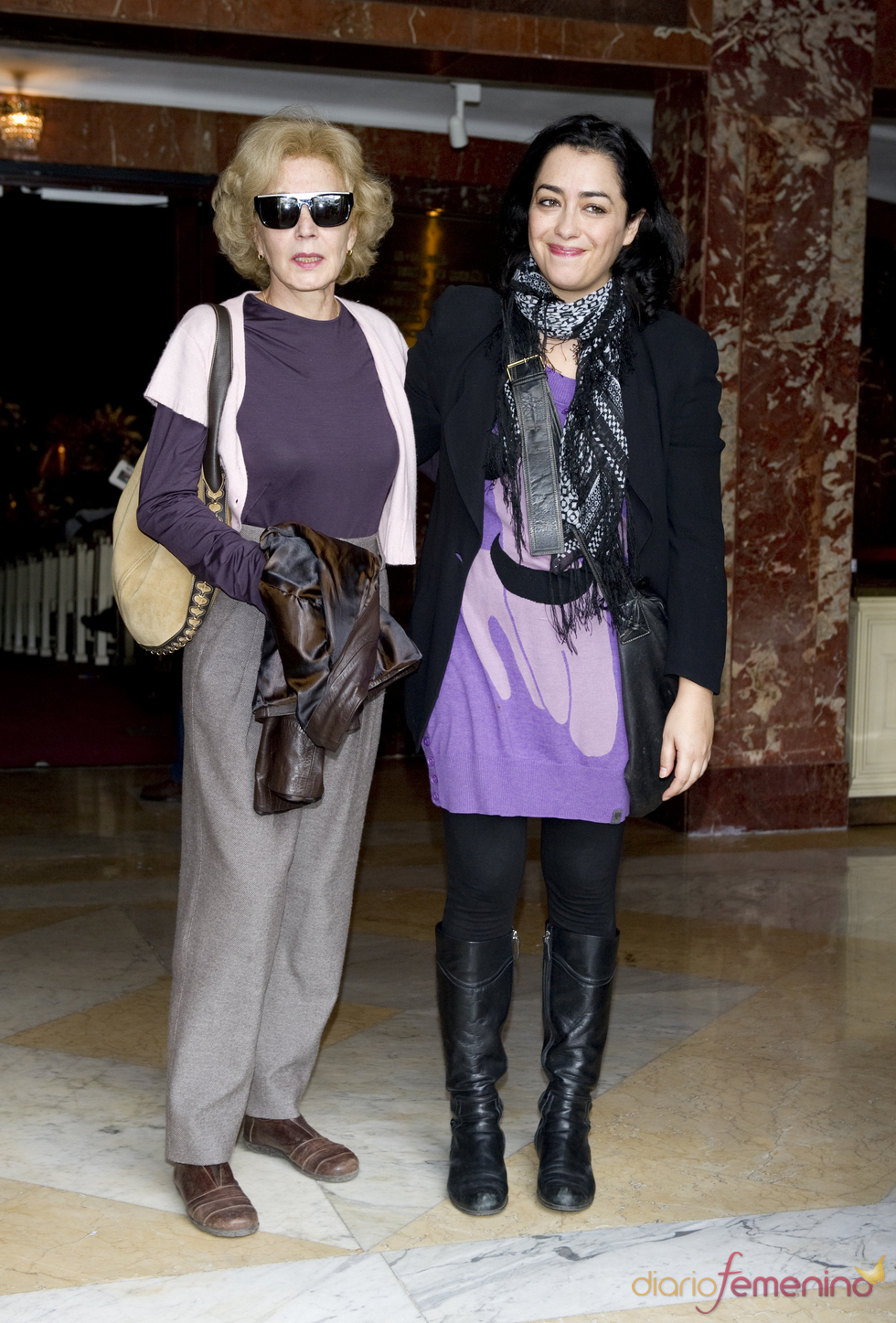 Marisa Paredes y María Isasi en el Velatorio de Manuel Alexandre