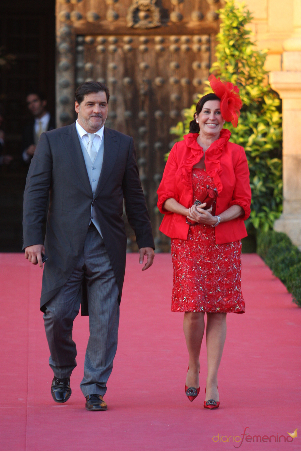 Carmen Martínez Bordiú y José Campos en la boda de Rafael Medina