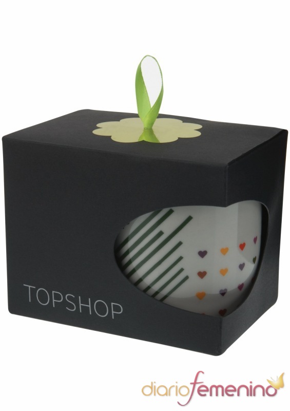 Taza en caja de regalo de TopShop