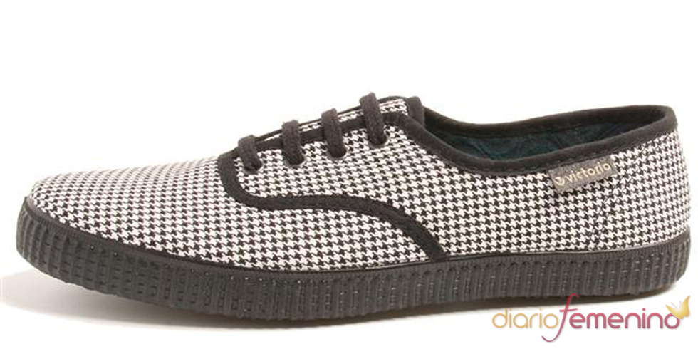 Zapatillas de cuadros de Victoria