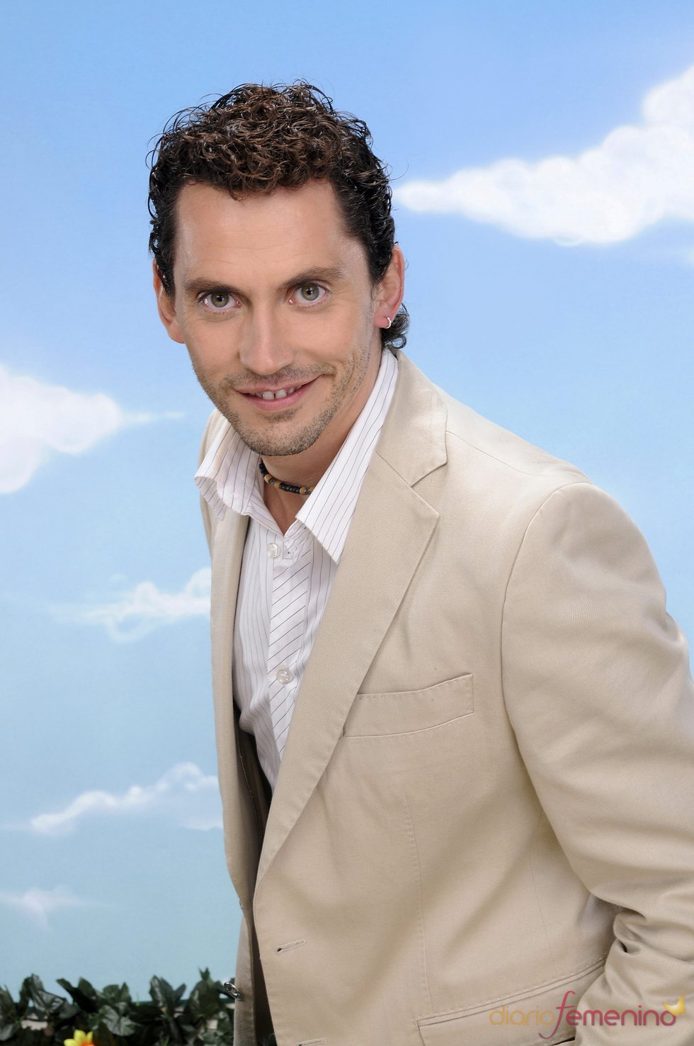 Paco León es Luisma, en 'Aída'