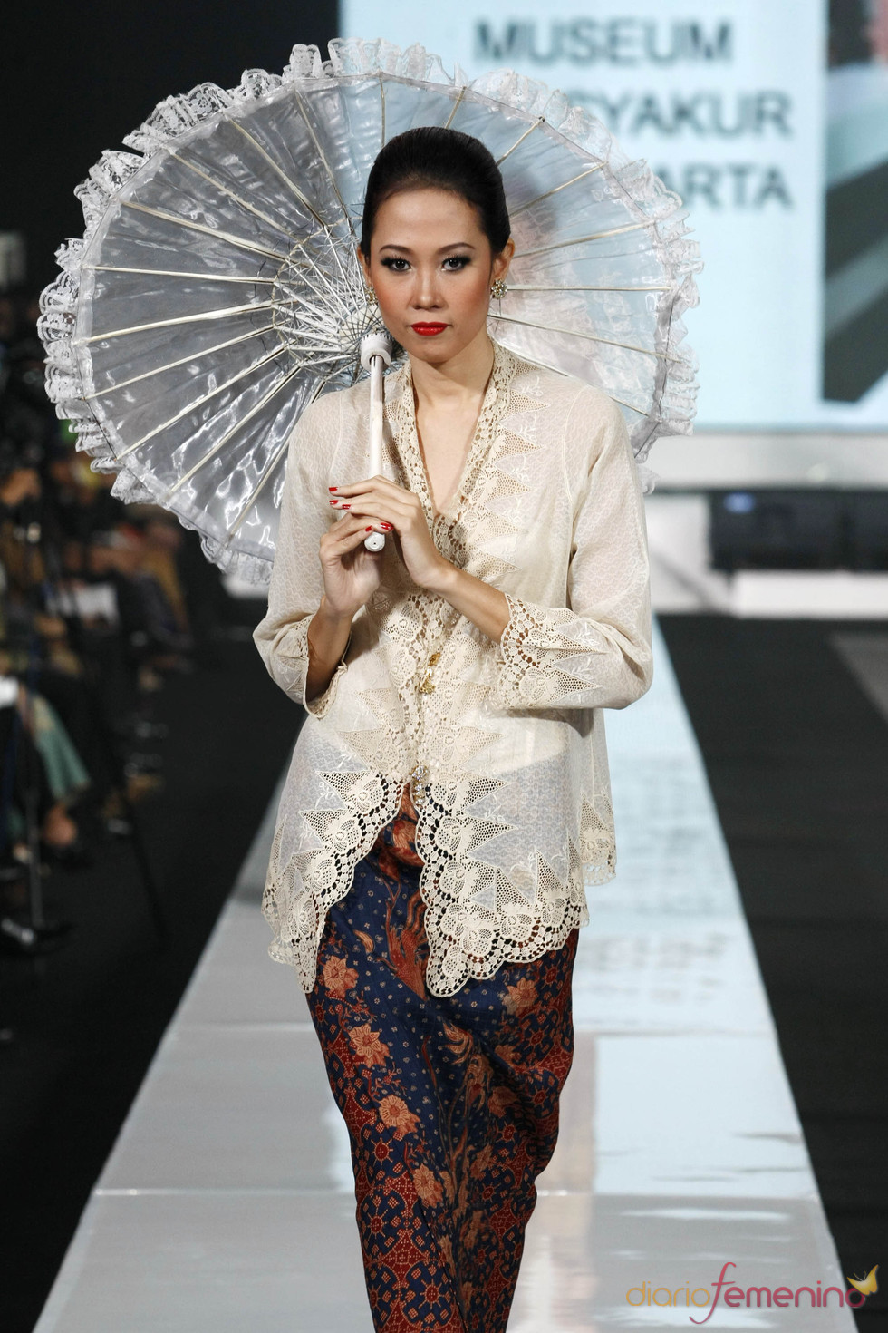 Diseño inspiración oriental en la JFW 2010/11