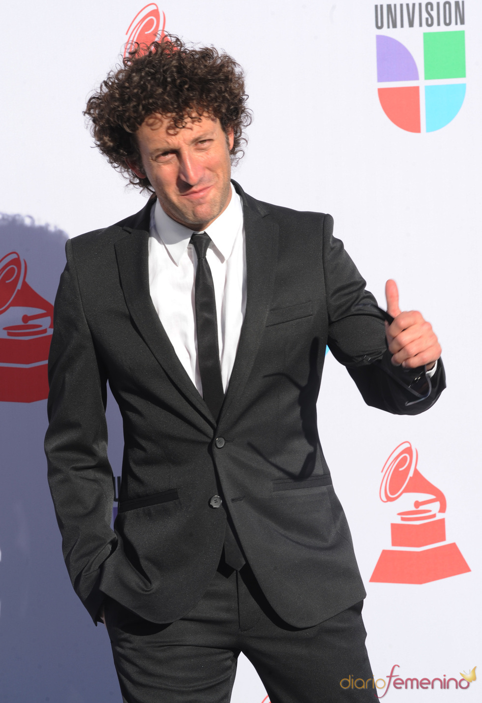 Simon Brand en los Grammy Latino 2010