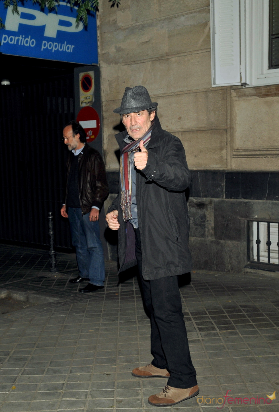 Miguel Ríos se despide de Luis García Berlanga