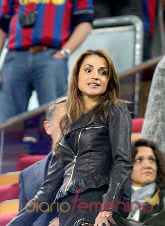 Rania de Jordania en el Camp Nou