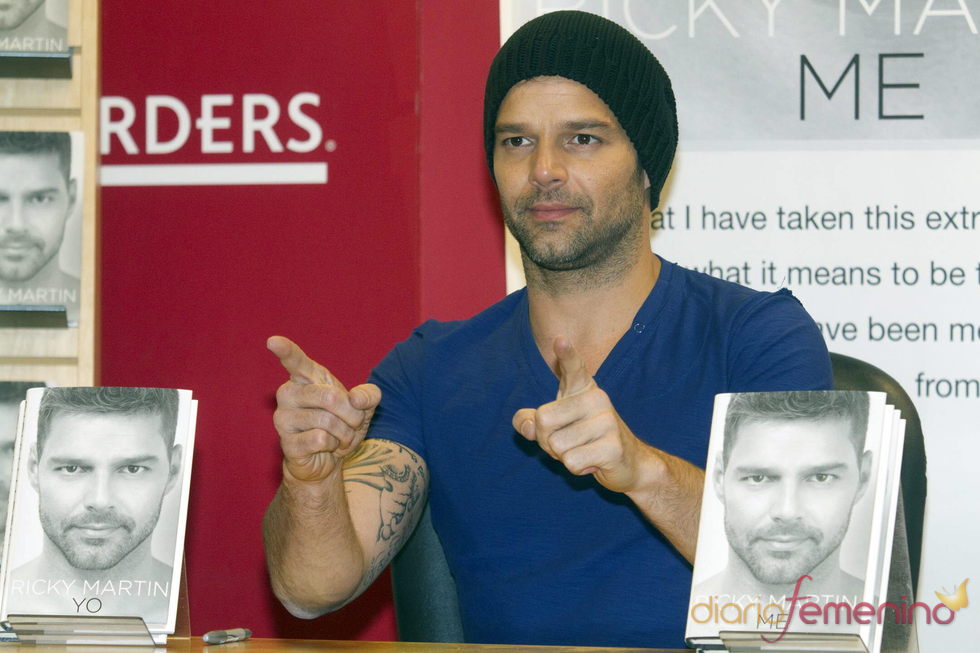 Ricky Martin pone música a su libro