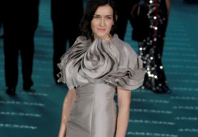 Los vestidos de los Goya 2010 se subastan