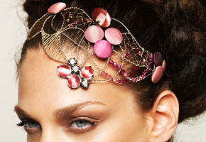 Tocados y diademas para tus noches de verano