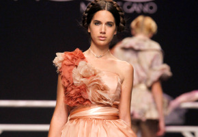 Colección de Matilde Cano en Cibeles Novias