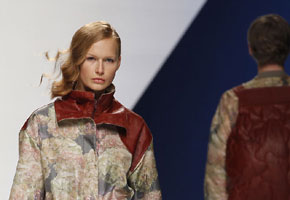 Cati Serrà - Pasarela Cibeles 2010