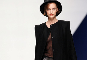 Georgina Ordinas - Pasarela Cibeles 2010