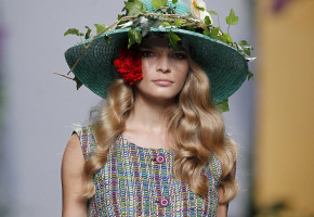 Inspiración ibicenca en la colección primavera-verano 2011 de Francis Montesinos